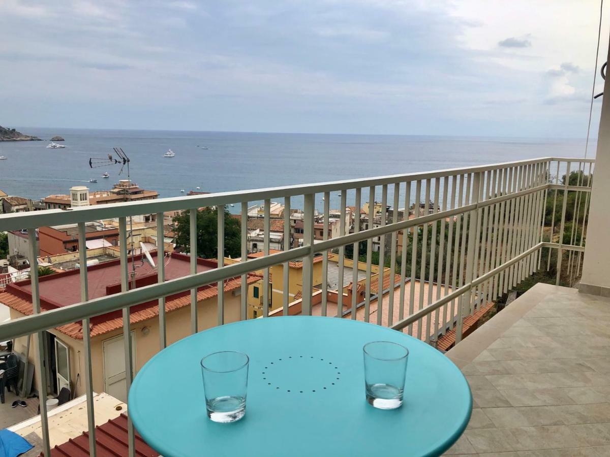 Ferienwohnung Taormina Wonderful Solarium Giardini-Naxos Exterior foto
